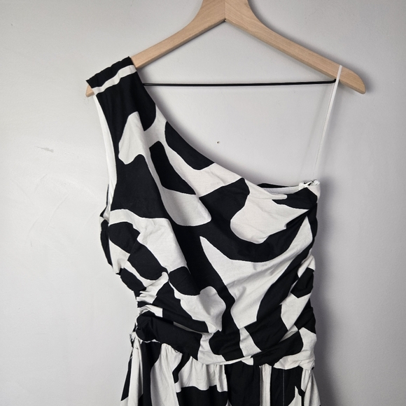 Abercrombie & FItch Black White Abstract One Shoulder Cut Out Maxi Dress Medium - Picture 3 of 11
